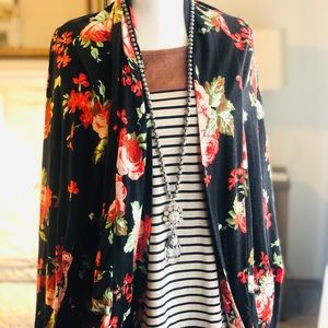 Oversized flower print cardigan